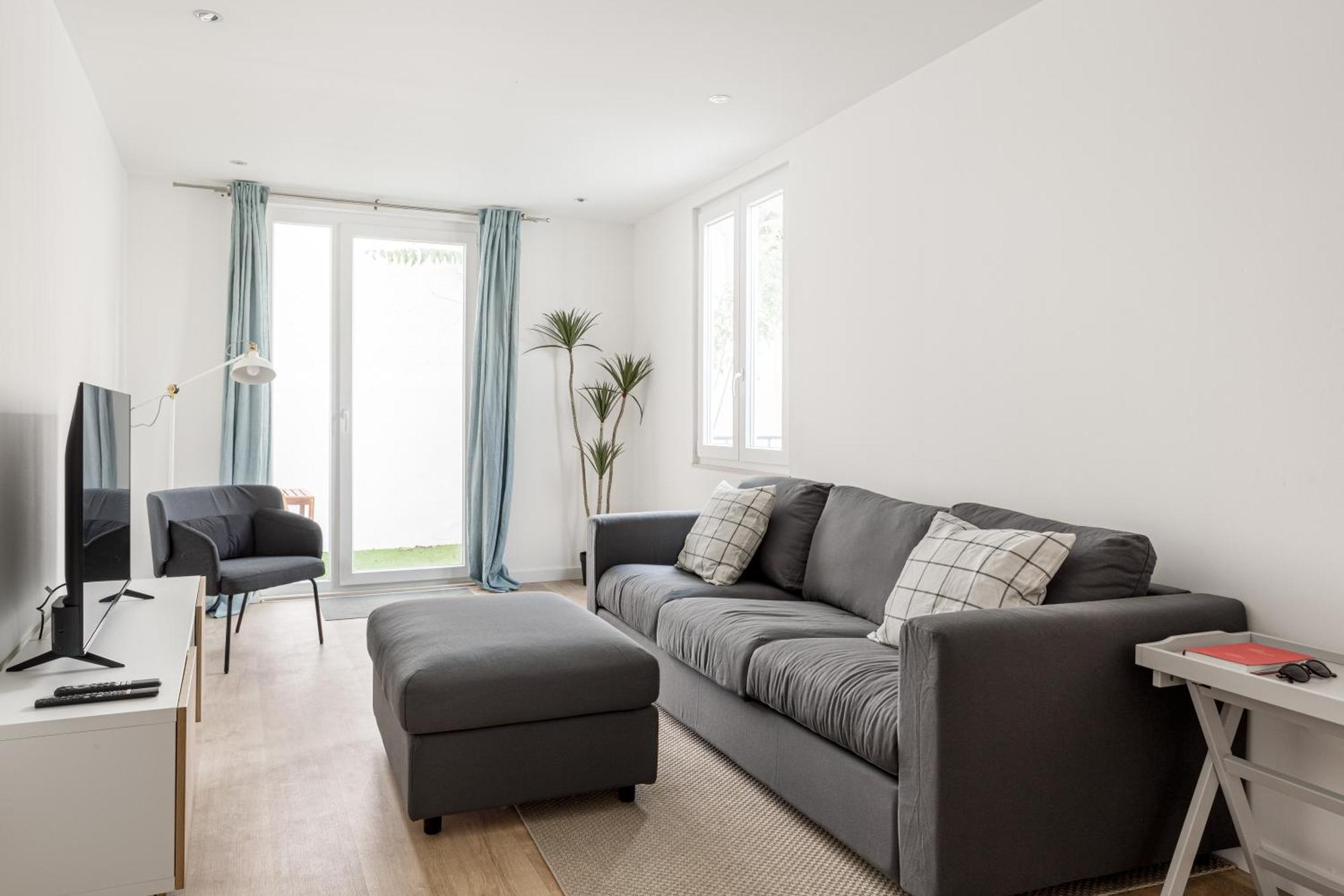Joivy Minimalistic Apt W Patio In Principe Real Lisabona Exterior foto