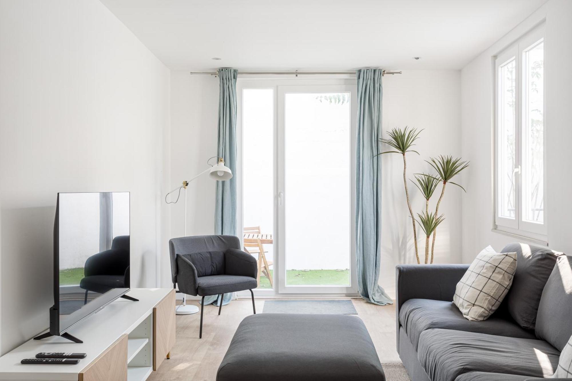Joivy Minimalistic Apt W Patio In Principe Real Lisabona Exterior foto